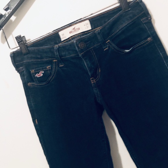❤️ Hollister Dark Wash Denim - Picture 3 of 6